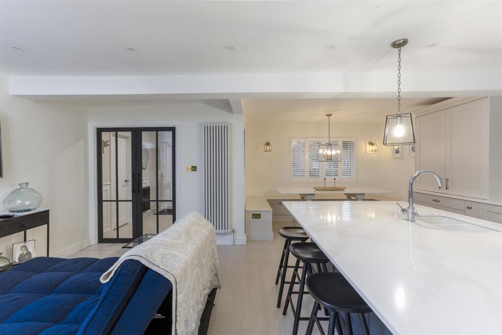 2_Ashbourne_Place__17.jpg