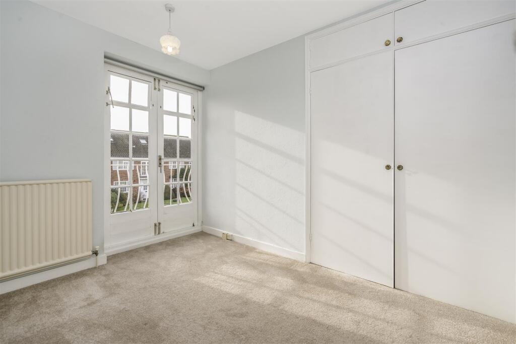 Davidson Frost-Wellings, DFW, Sunningdale Close, S