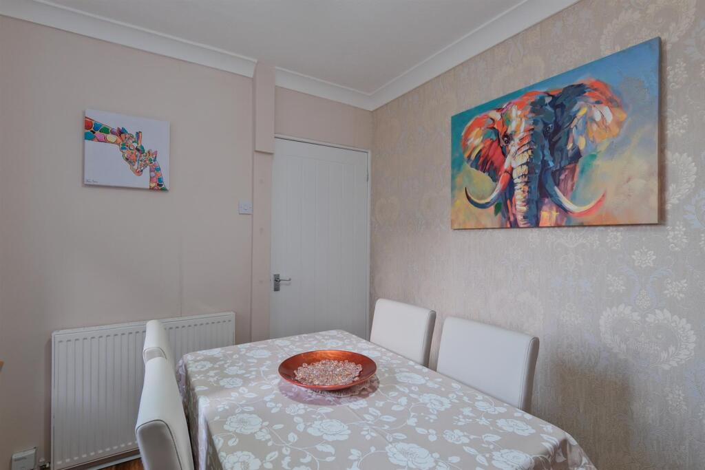 010-282 North Dryburgh Road, Wishaw.jpg