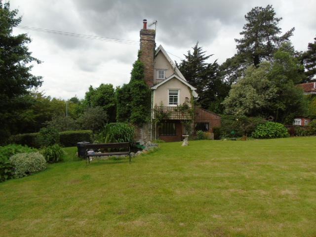 Uplands Rear shot.JPG