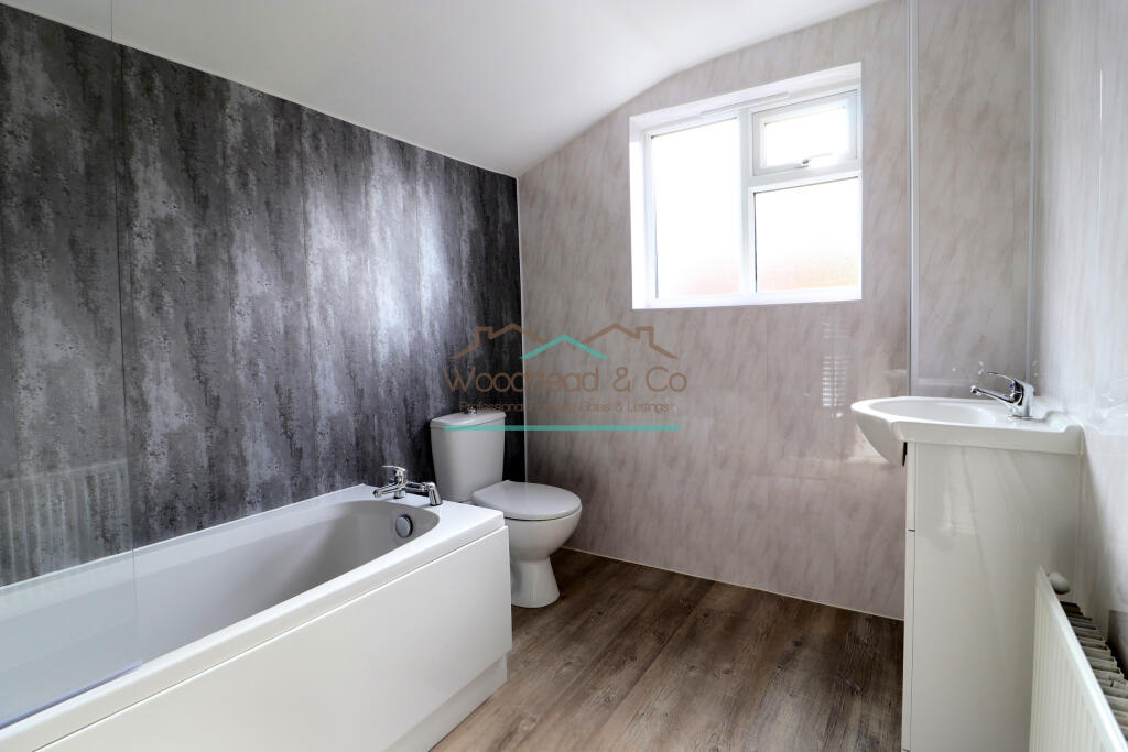 Sandhill Bathroom (1)