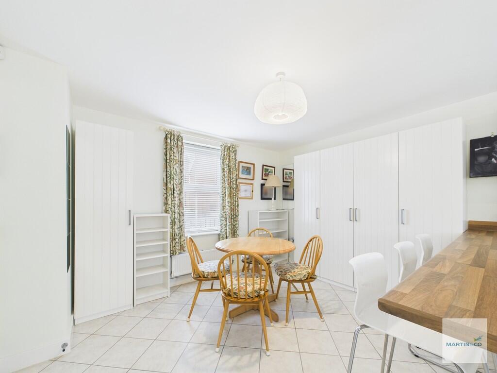 CAM03394G0-PR0310...