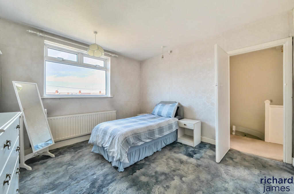 039b4ee319d64e98a51e122048c835ff