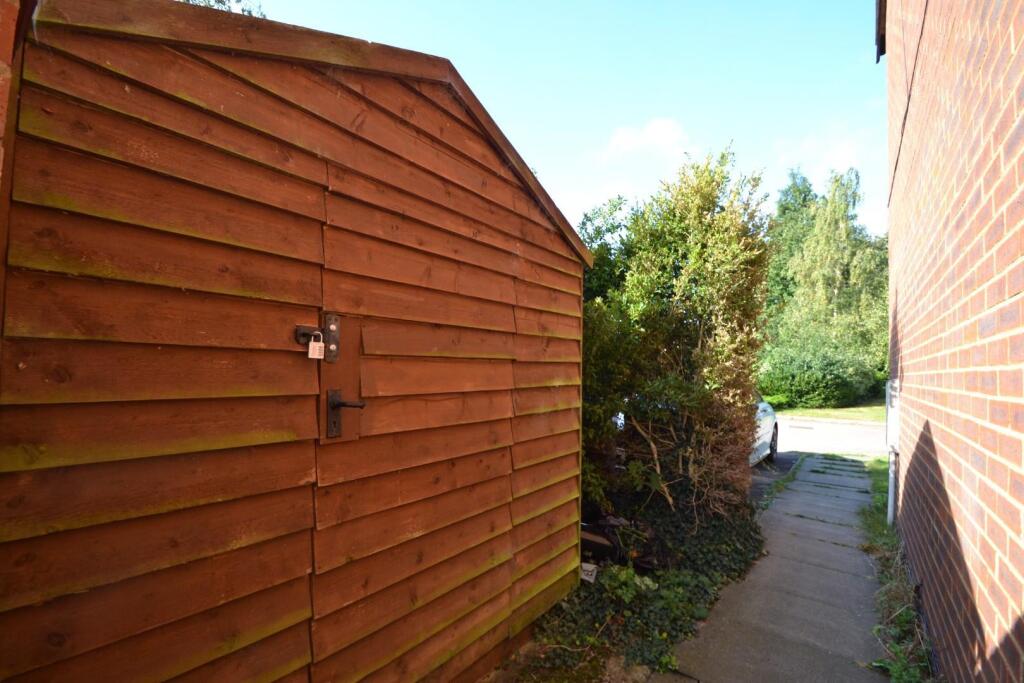Shed.JPG