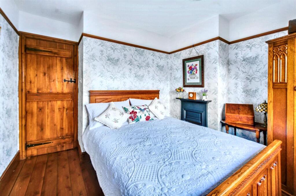 Bedroom Two_2.jpeg