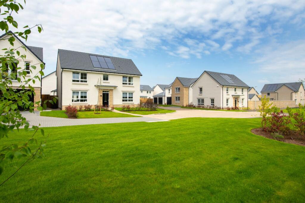 Street scene at rosewell meadows