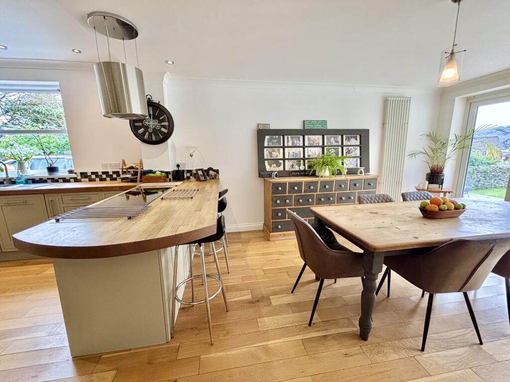 Kitchen/Open Plan Living Room