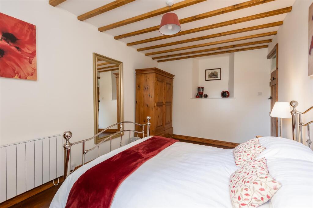 Wayside Cottage Bedroom-2.jpg