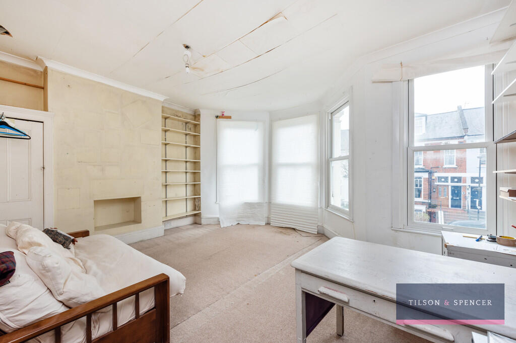 Main bedroom