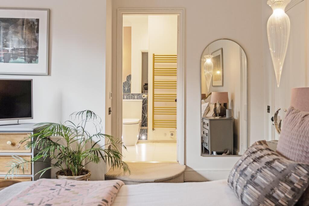 Bedroom One Feature