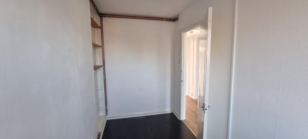 Single bedroom