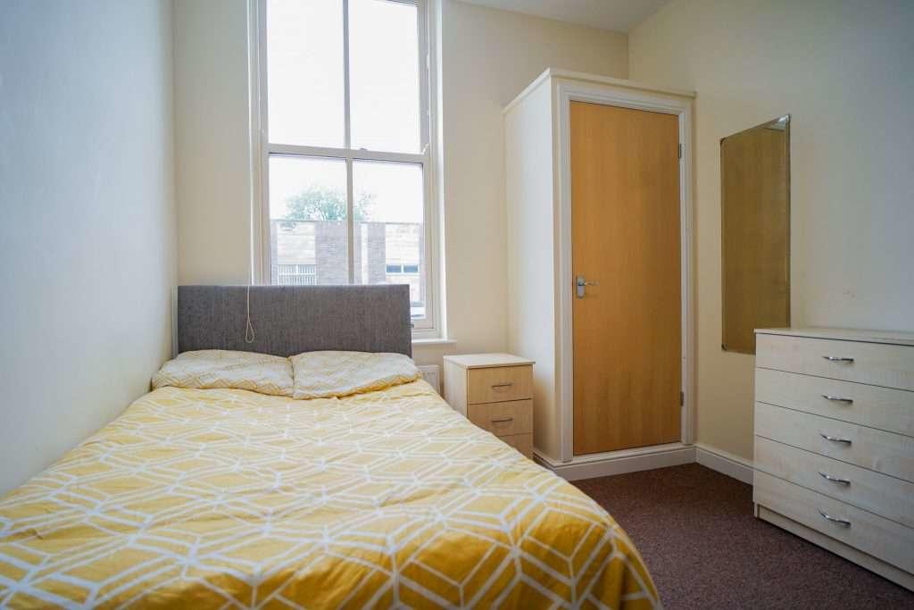 Flat_1_498_Glossop_Road