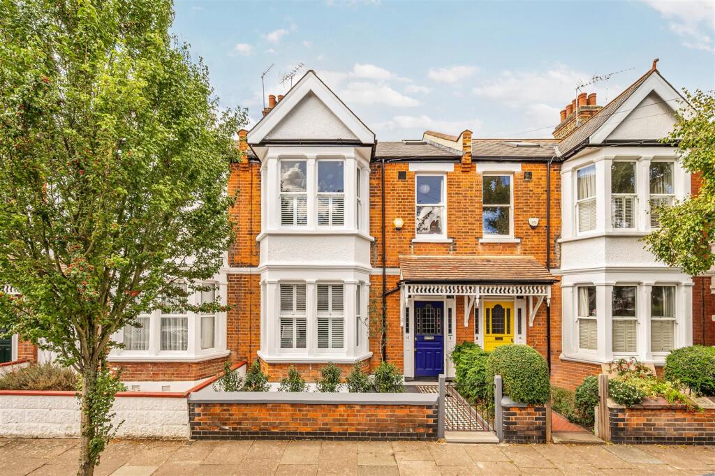 14 Grasmere Avenue-1.jpg