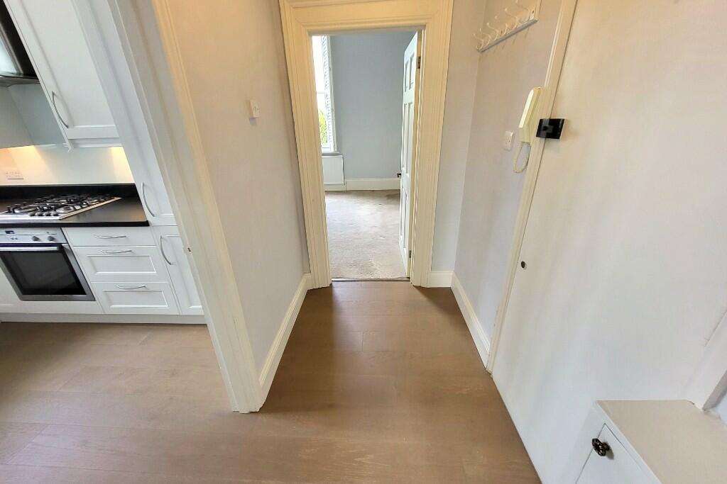 Entrance Hall (2) 