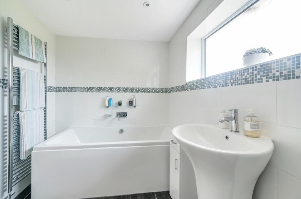 Principal Ensuite