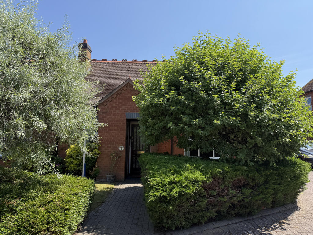 2 Bedroom Bungalow for Sale