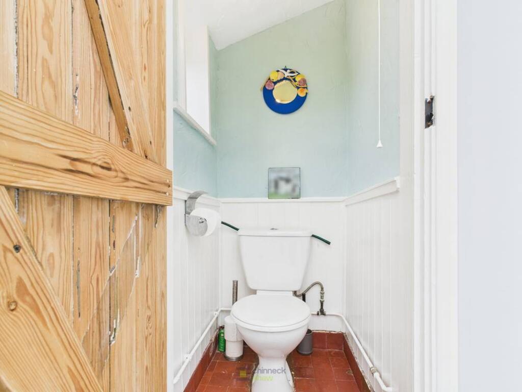 Downstairs Cloakroom