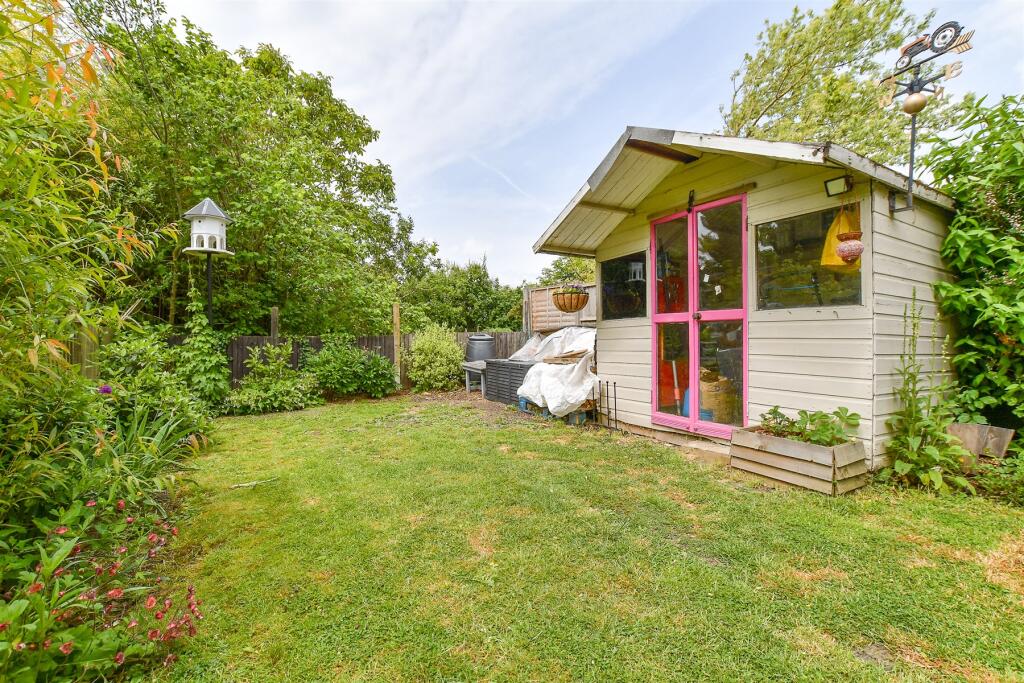 Workshop/Outbuildings