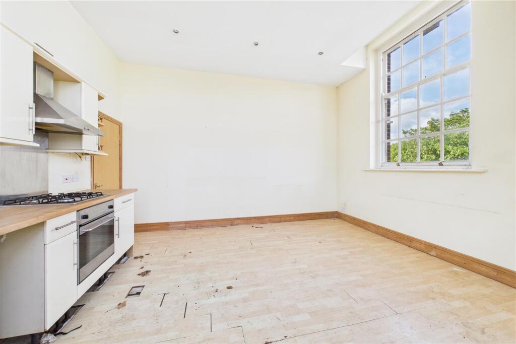 Flat 8 The Old Post Office, 786, Fishponds Road Fi