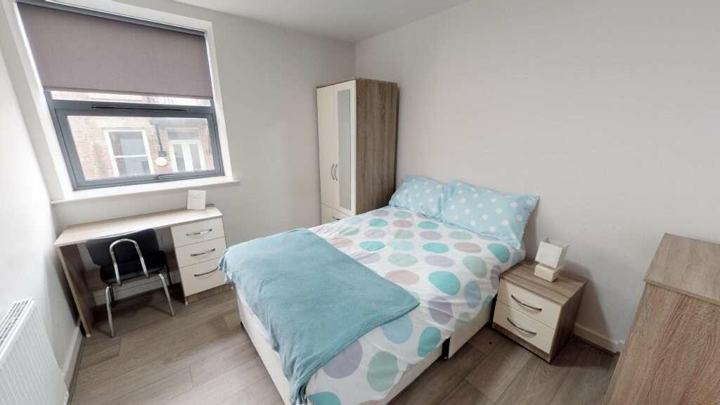 Flat_2_3_St_Peters_Close