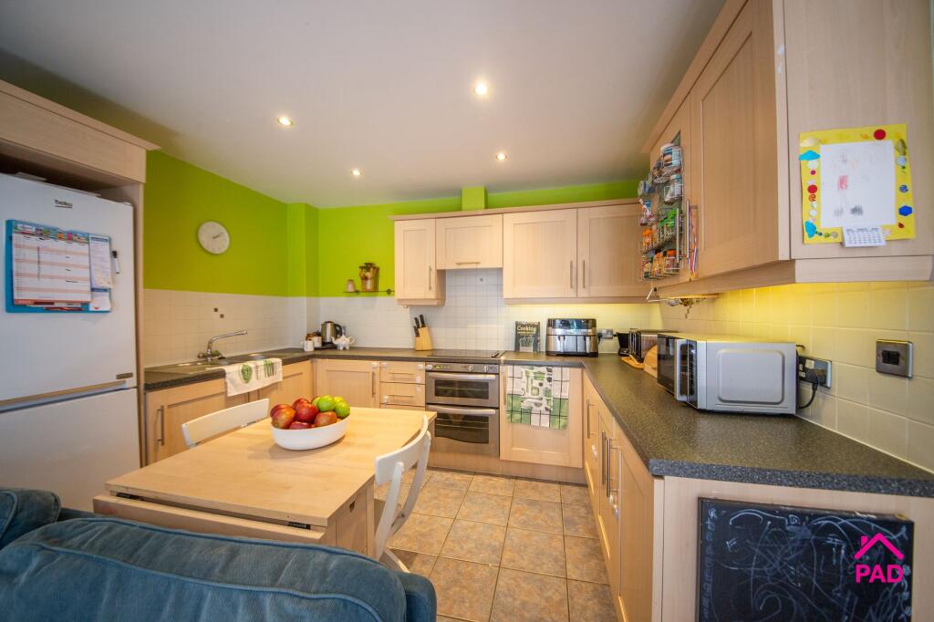 Kitchen/Dining/Living room