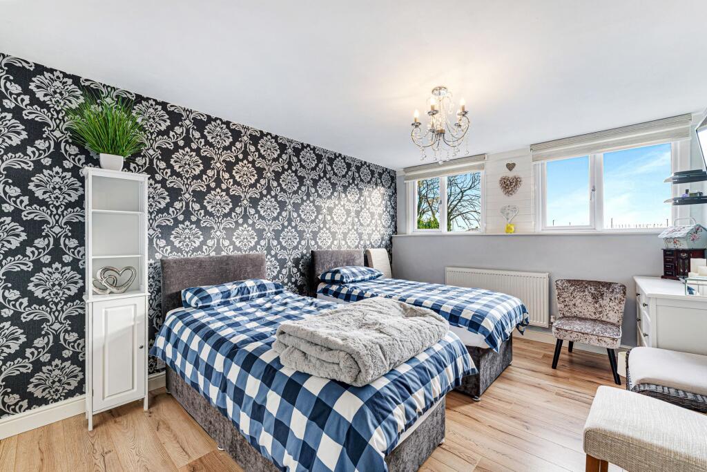 Woodland Avenue, Widnes, WA8