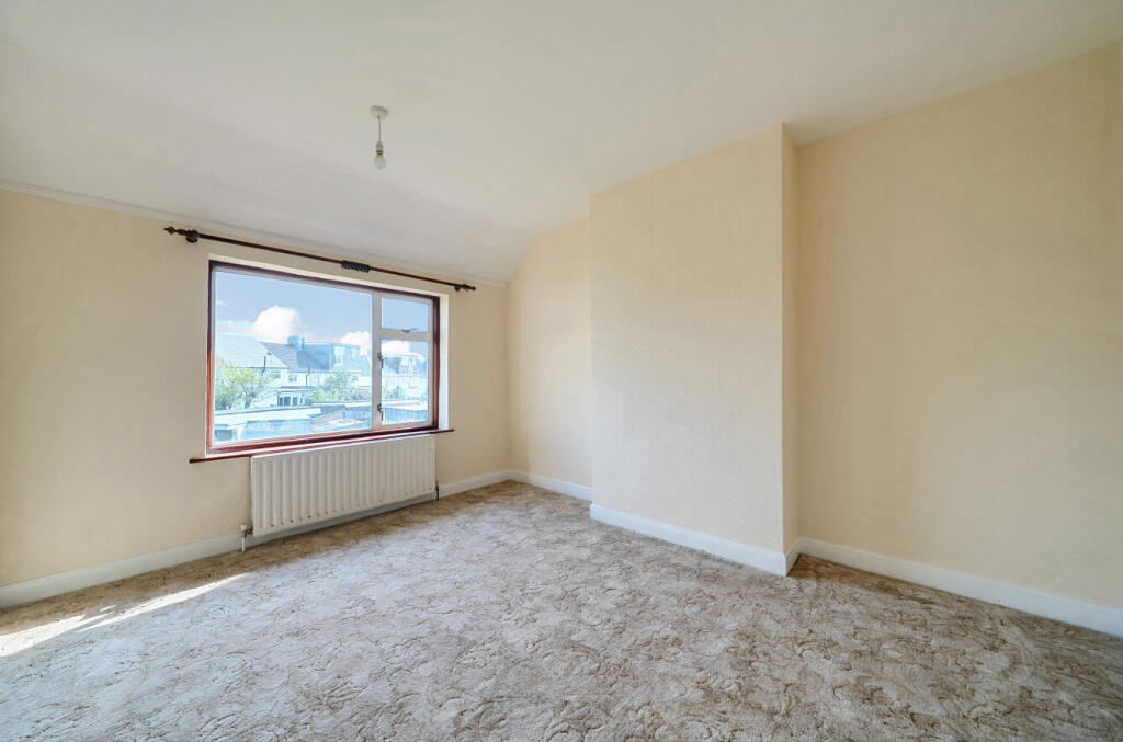 1335460-4-68922db...