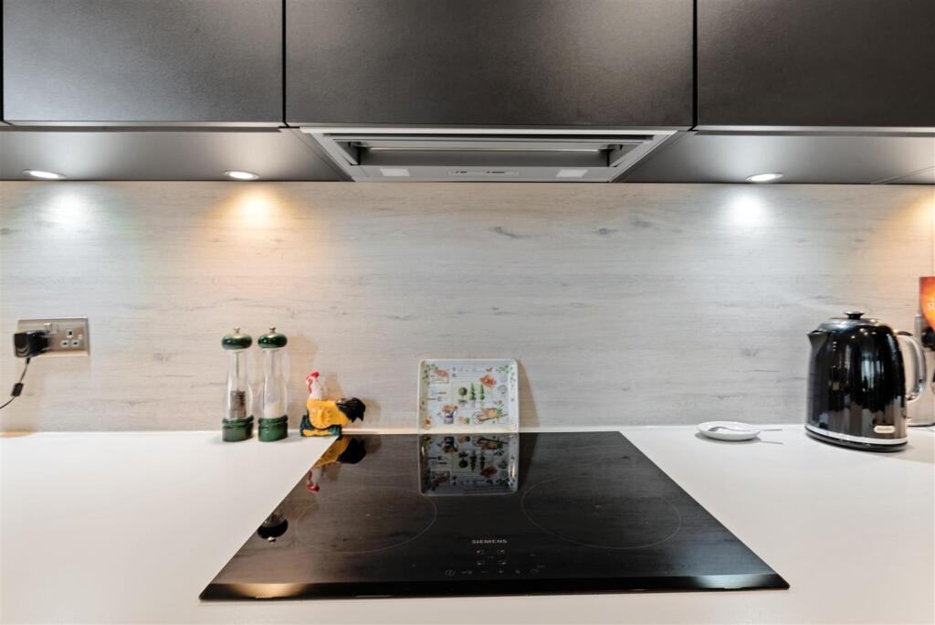 6 Jennings Court-15.jpg