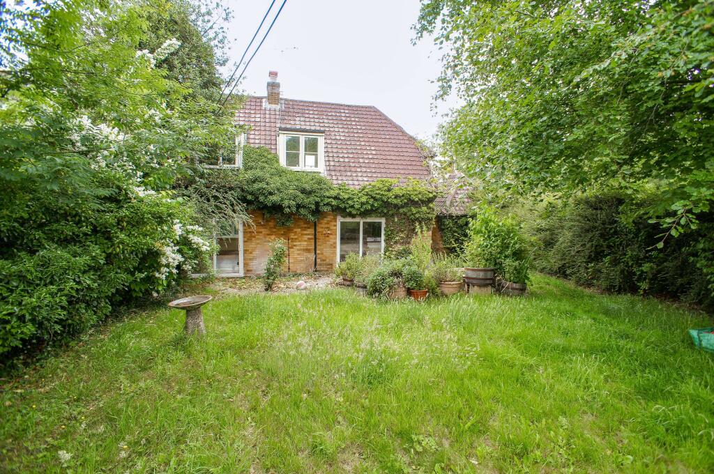 39 Clyffe Pypard, Clyffe Pypard, Nr Royal Wootton Bassett, SN4 7PY
