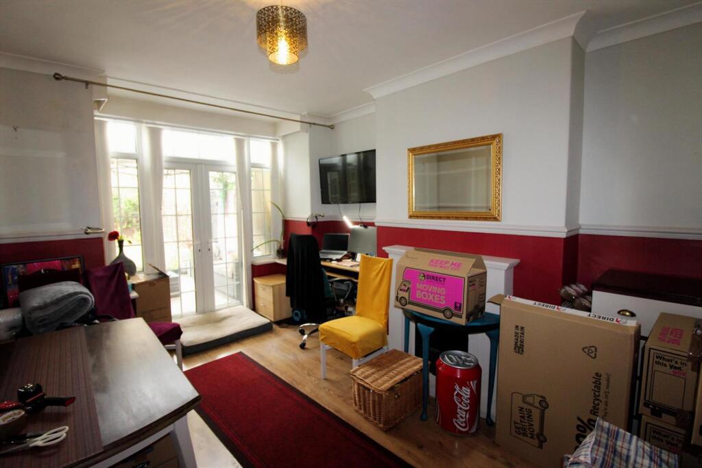 Dining Room.JPG
