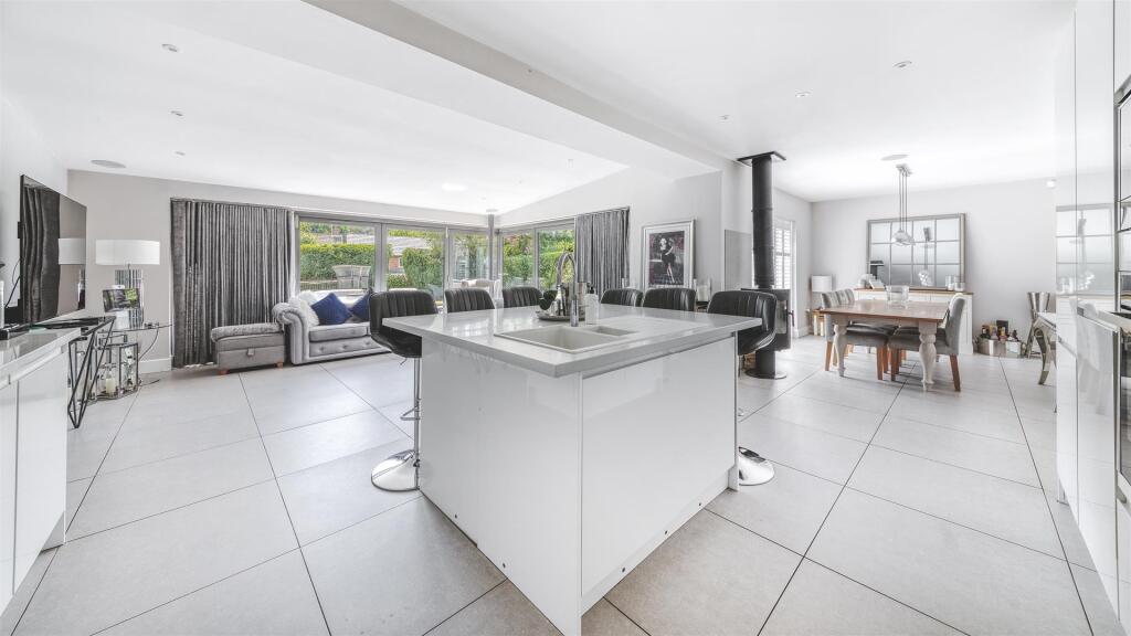 Stunning Open Plan Living Space