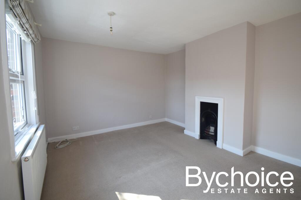 Main Bedroom.JPG