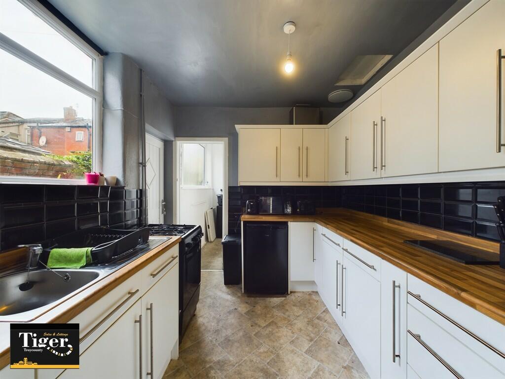 CAM03440G0-PR0150...