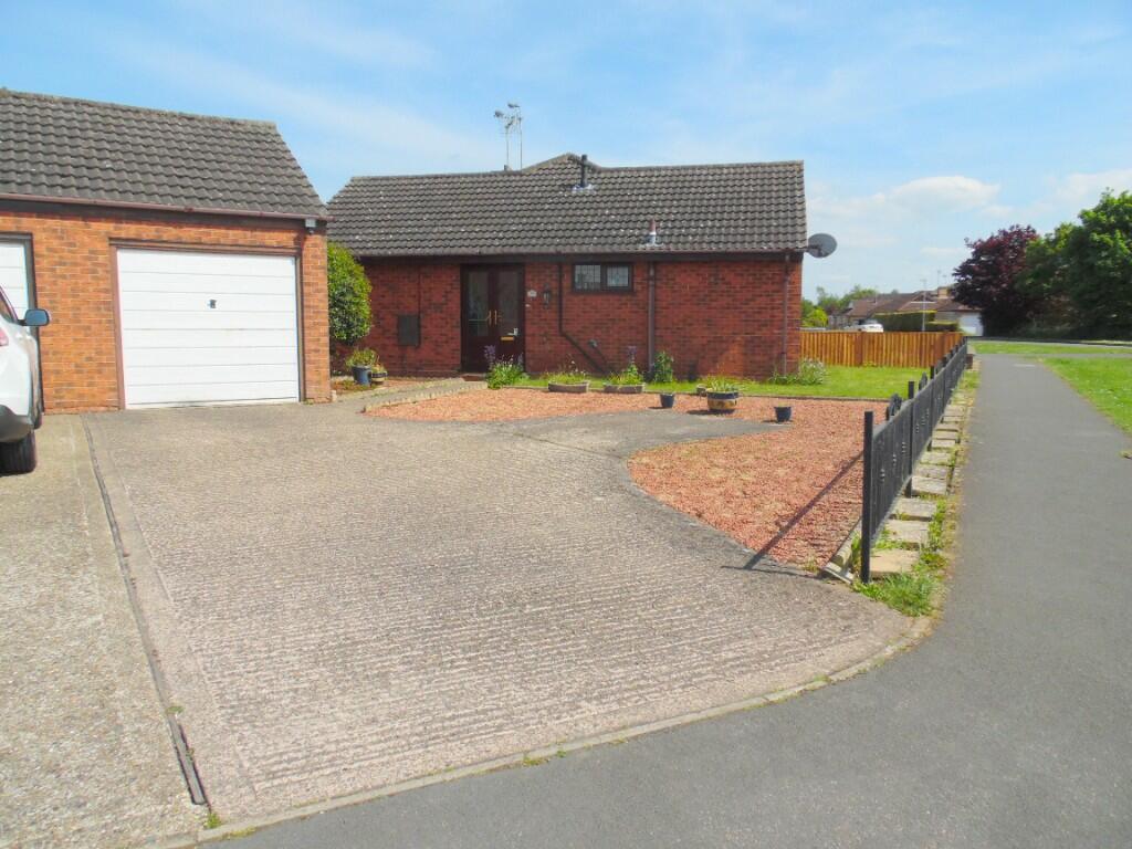 DRIVEWAY &amp; GARAGE
