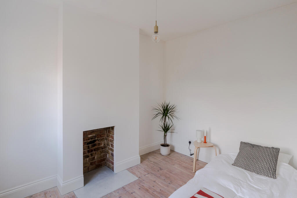 320083 - 45 Howarth Road-40.jpeg