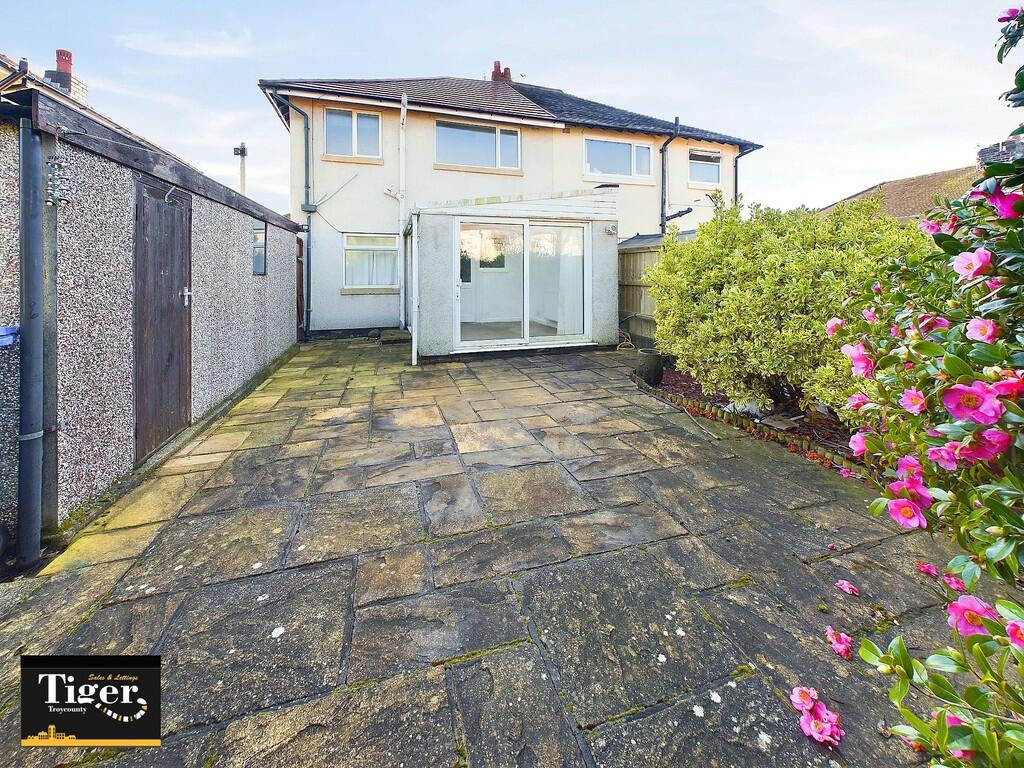 CAM02176G0-PR0470...