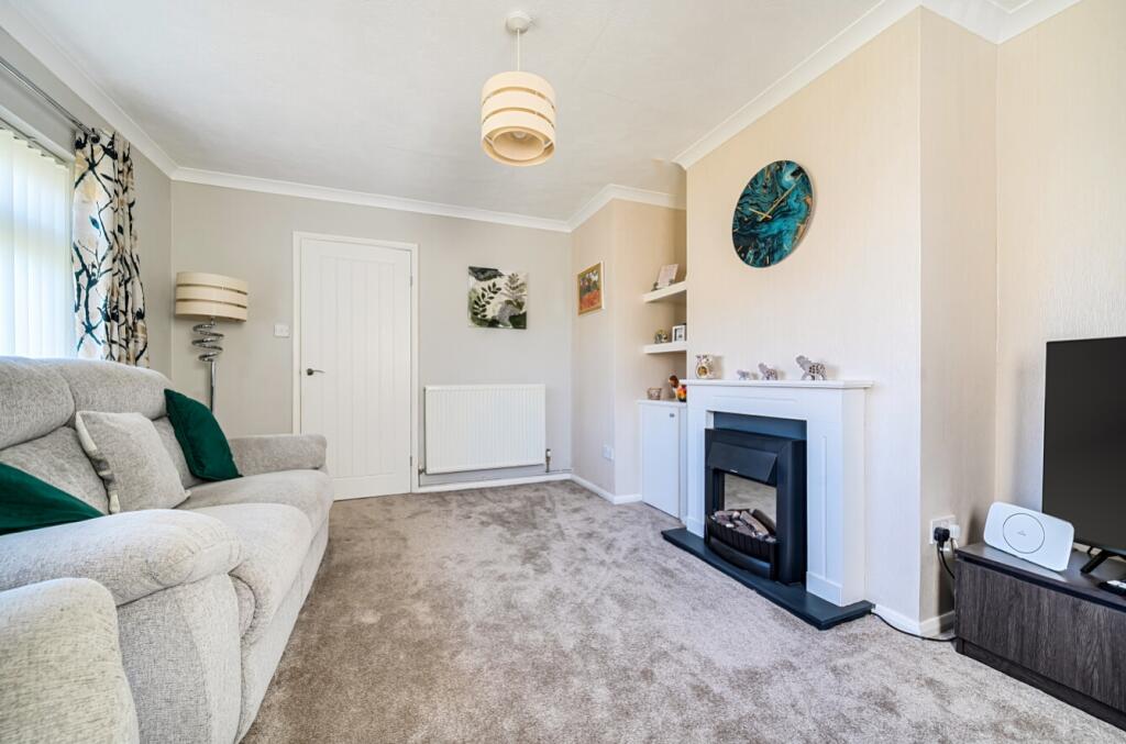 1353456-18-68bff85b9edcb