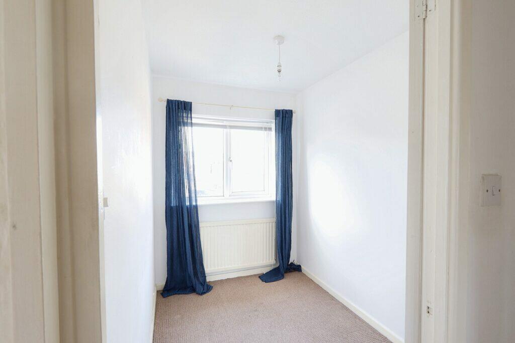 The Holdings - Bedroom 3
