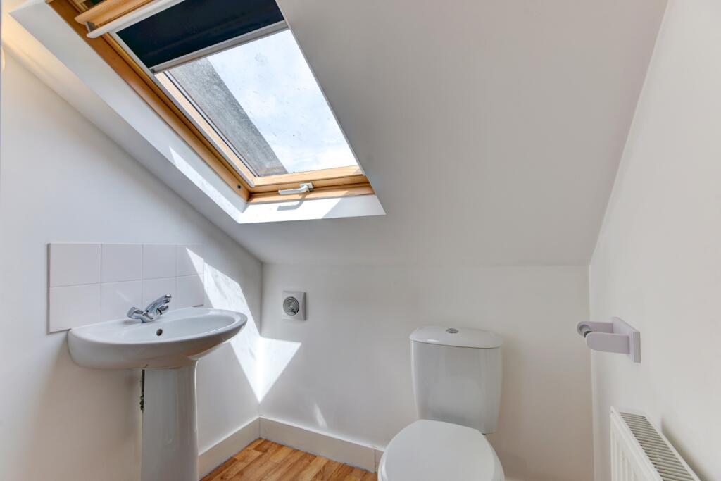 BATHROOM (5)