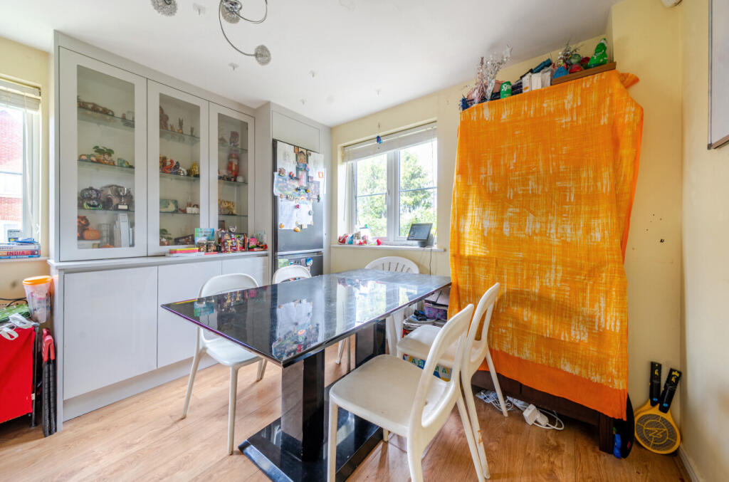 19-1350868-19-68c...