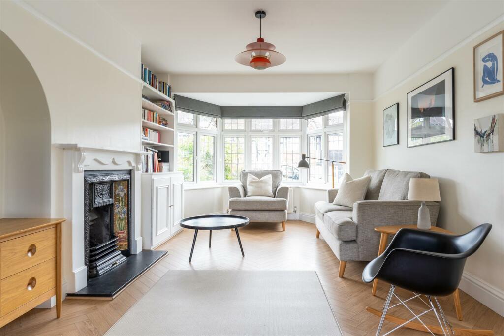 [17] Kingsbride Road-15 (4).jpg