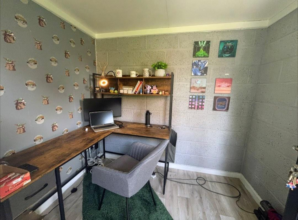 Garden Home Office