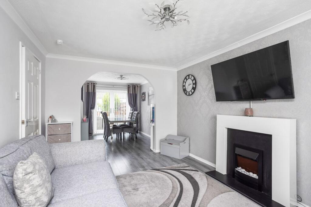 Lounge / Dining Room