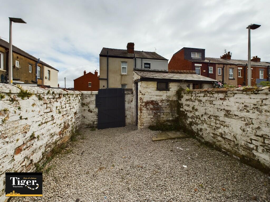 CAM03440G0-PR0143...