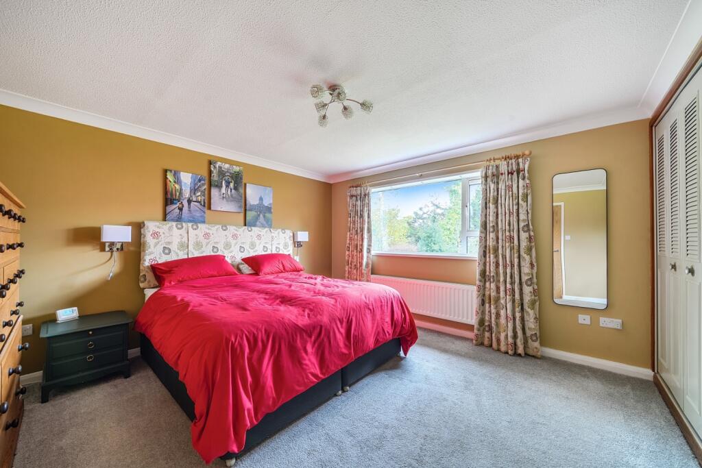 1380218-10-6914a95f8fcde