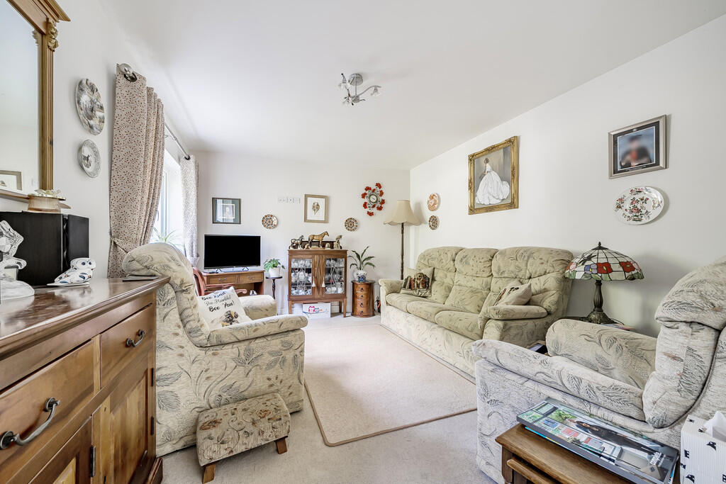 1295323-29-682e12...