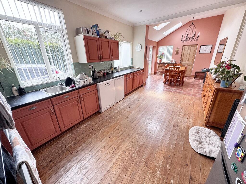 Kitchen / Diner