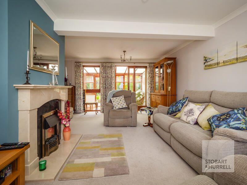 Lounge to Conservatory 