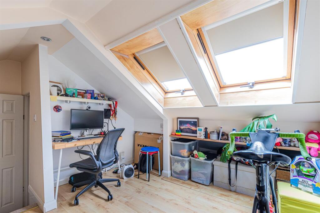 Plasnewydd Road 19-9.jpg