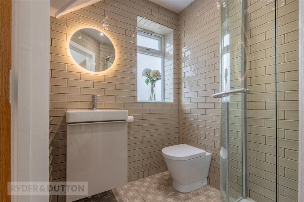 Ensuite Shower Room